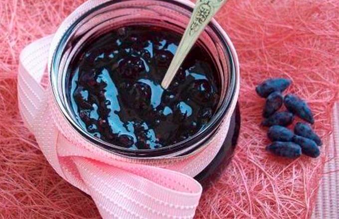 Вкуснейшее варенье из жимолости