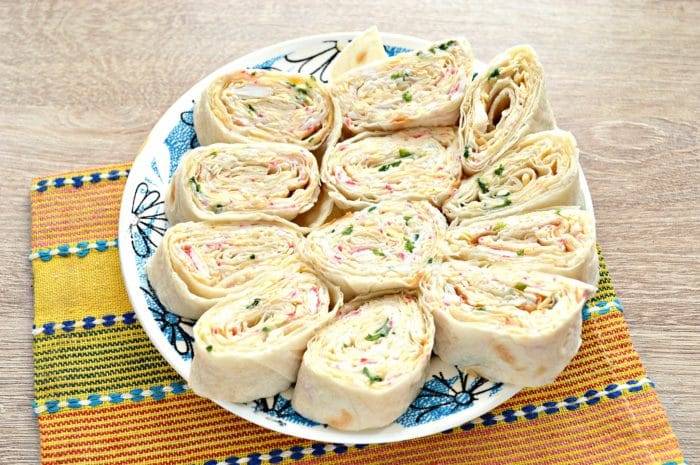 Лаваш с семгой: рецепт закуски, которой всегда хочется еще