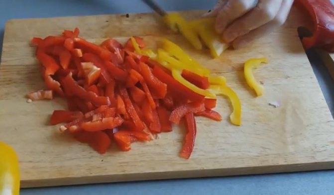 15 салатов с ветчиной и сыром, в которые ты влюбишься