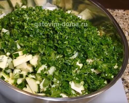 Салат из капусты с болгарским перцем: 4+ очень вкусных рецепта, калорийность и много идей
