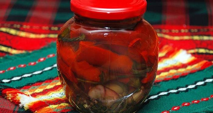 Маринованный острый перец на зиму пальчики оближешь