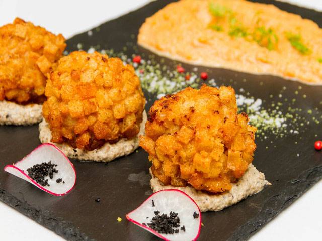 Котлеты куриные с грибами