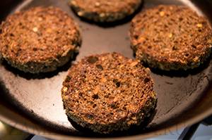 Вкусные бутерброды с тунцом - рецепт с фото
