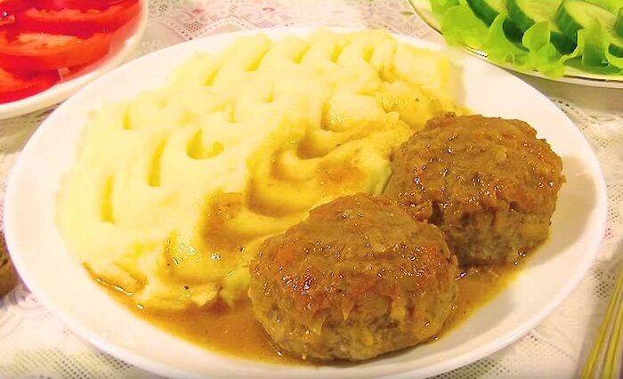Самые вкусные рецепты сочных котлет из куриного фарша, жаренных на сковороде