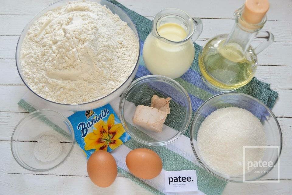 Булочки из дрожжевого теста в духовке