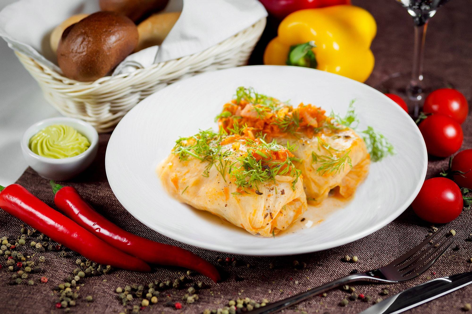 Голубцы с мясом и рисом — 13 простых и вкусных рецептов