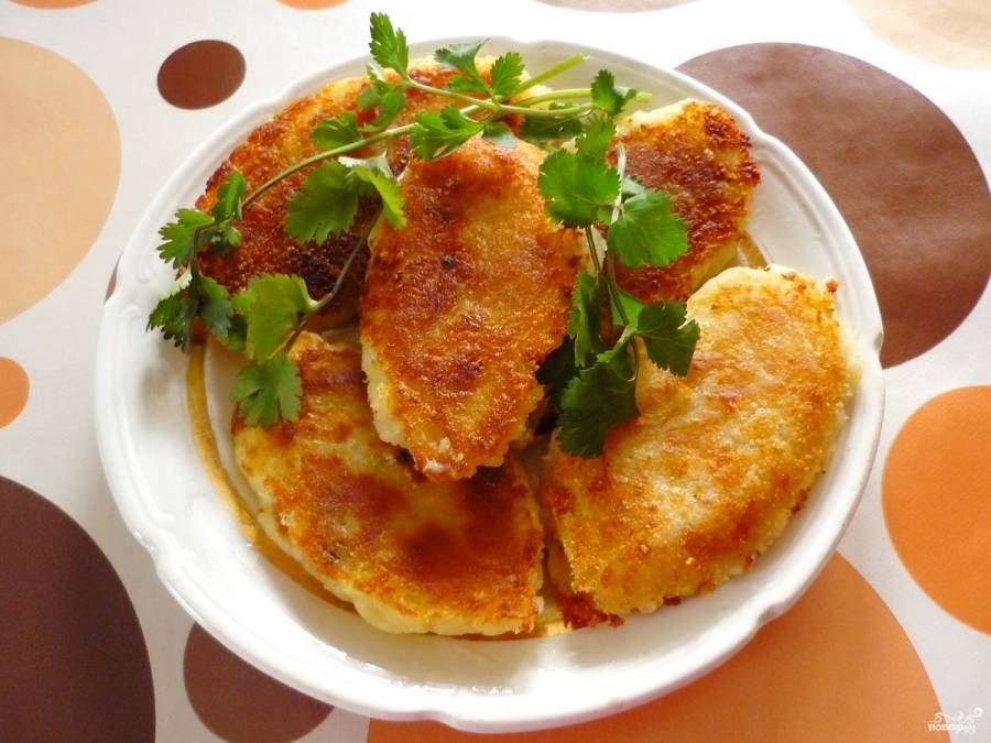 Зразы картофельные с фаршем: рецепт блюда классический, с сыром, грибами, моцареллой, из пюре с фото