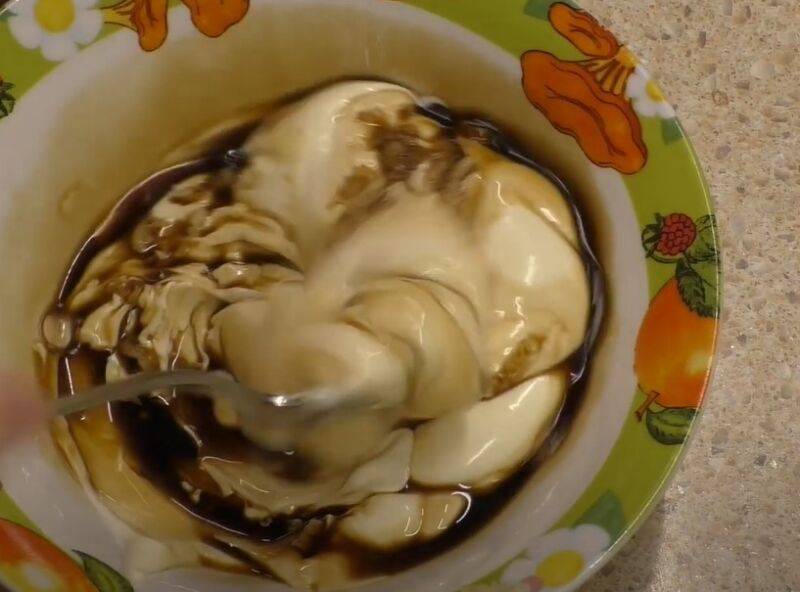 Рецепт: салат с кальмарами и сыром