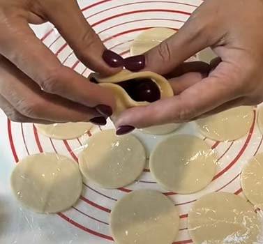 Вареники с вишнями: рецепт с пошаговыми фото. секреты приготовления вкусных вареников
