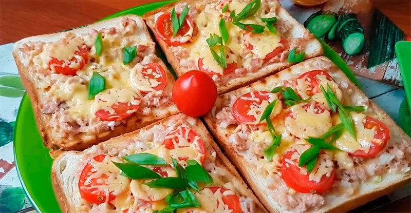 Вкусные бутерброды с тунцом - рецепт с фото