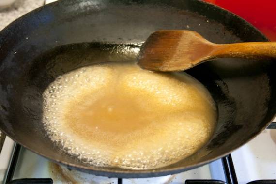 Вкусные голубцы из пекинской капусты с мясным фаршем, приготовленные в духовке по простым рецептам