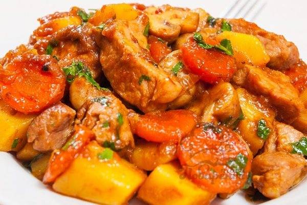 Овощное рагу с курицей