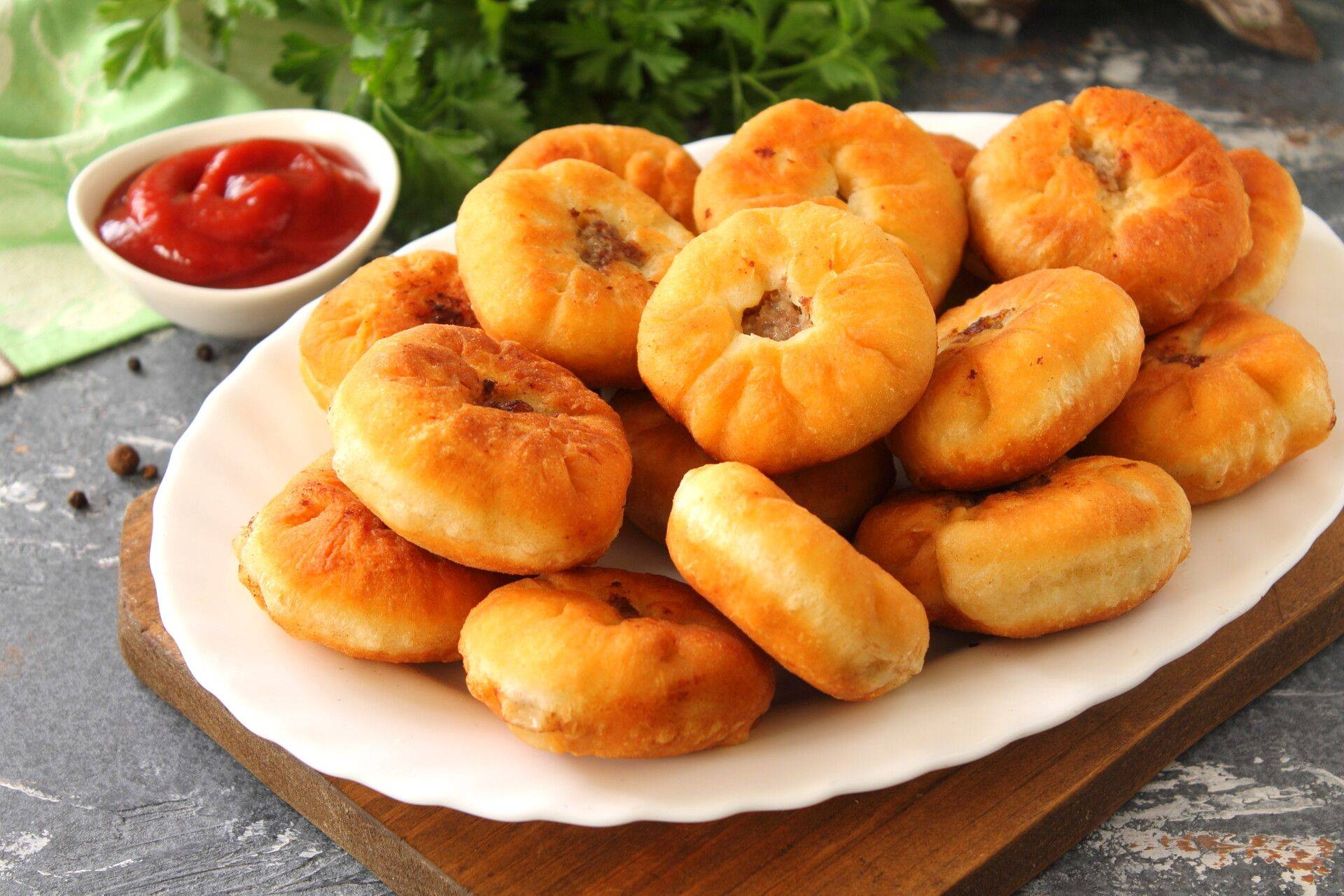 4 рецепта приготовления пирожков с мясом, кулинарные советы