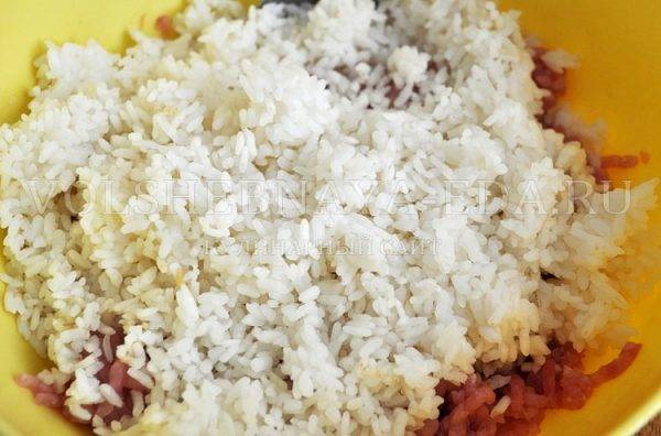 Голубцы из свежей капусты и куриного фарша