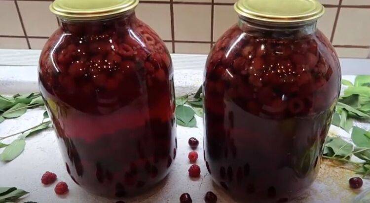 Как и сколько варить компот из вишни