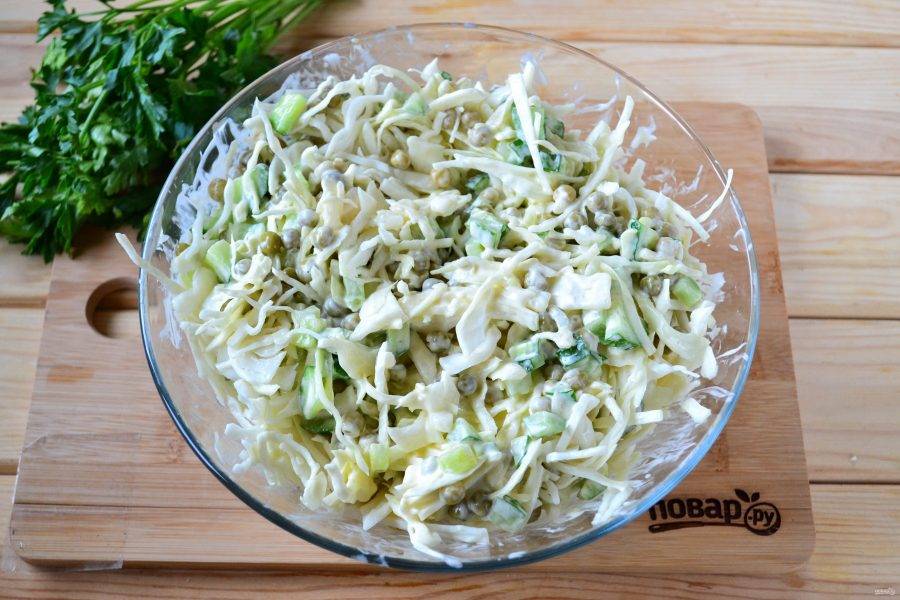 Салаты из свежей капусты — 17 очень вкусных рецептов