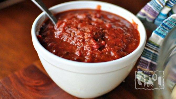 Пицца с ананасами