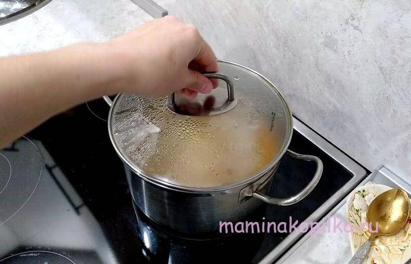 Домашняя лапша с курицей