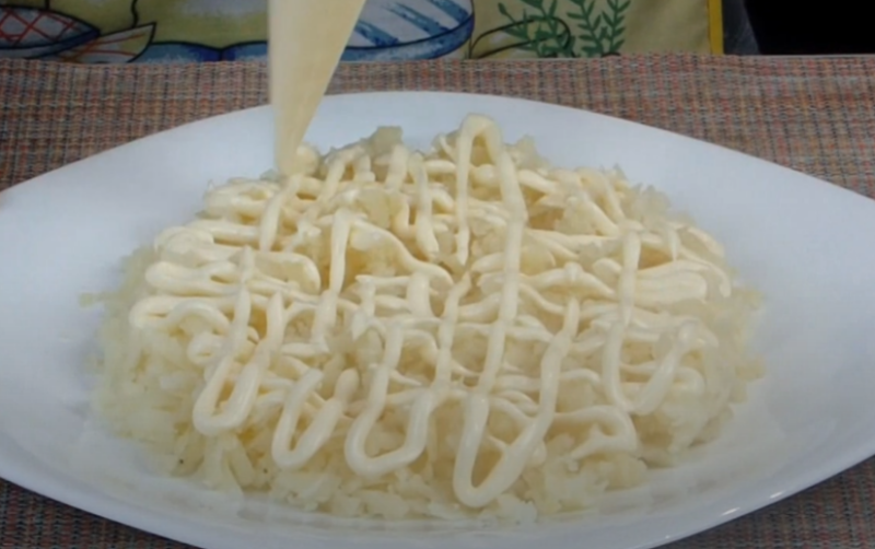 Салат с консервированным тунцом. 9 очень вкусных рецептов с фото