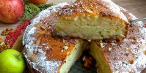 Манник на кефире с яблоками в духовке