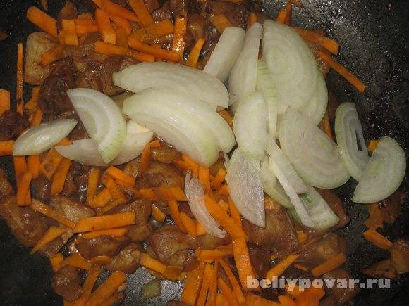 Жульен в картошке с грибами и сыром