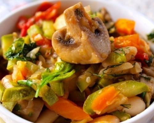 Овощное рагу со свининой в мультиварке с незабываемым вкусом!