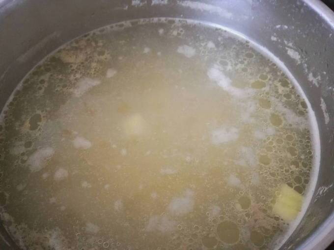 Куриный суп с клецками