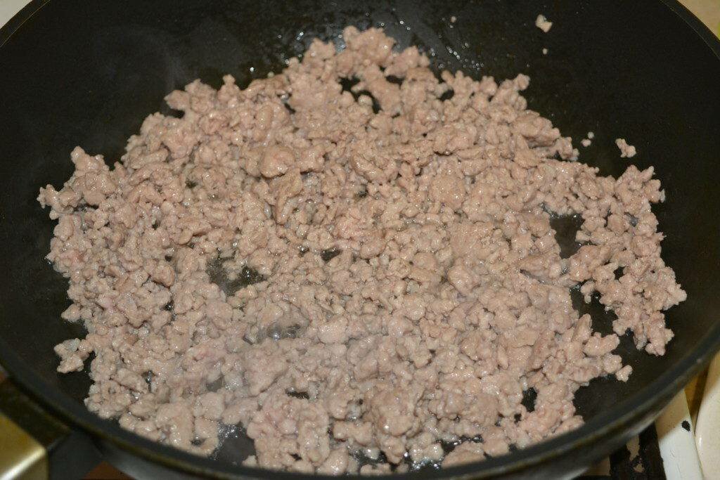 Тушеная капуста с фаршем