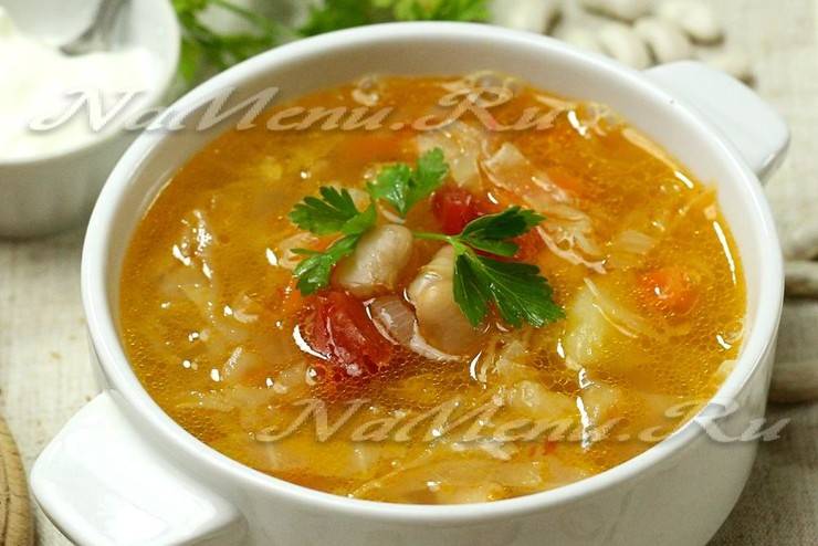 Как приготовить щи из свежей капусты с консервированной фасолью