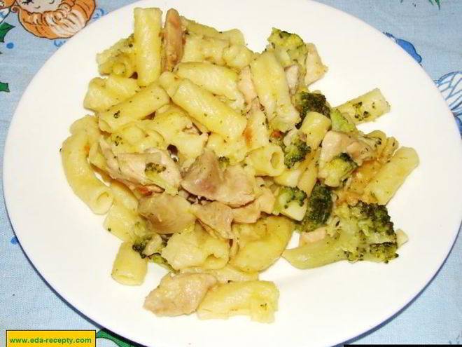 Паста с соусом песто из брокколи