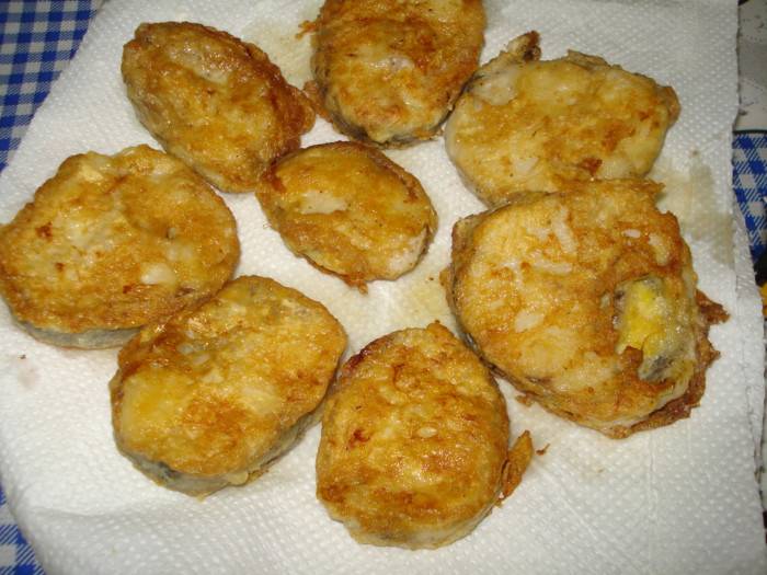 Хек, жареный в кляре