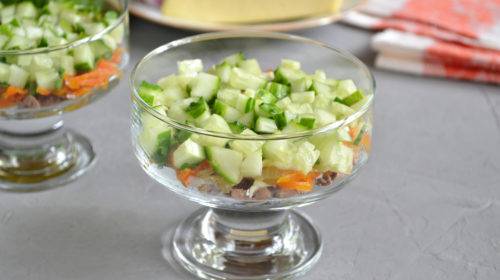 Салат с куриной печенью
