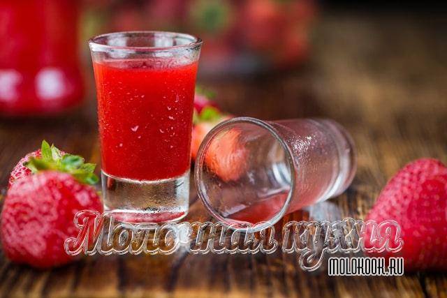 Рецепт приготовления клубничного ликера в домашних условиях