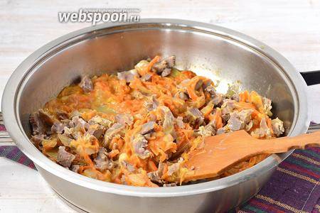 Вкусные тушеные куриные желудки