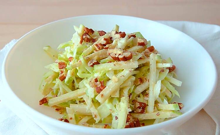 Салат из капусты с болгарским перцем: 4+ очень вкусных рецепта, калорийность и много идей
