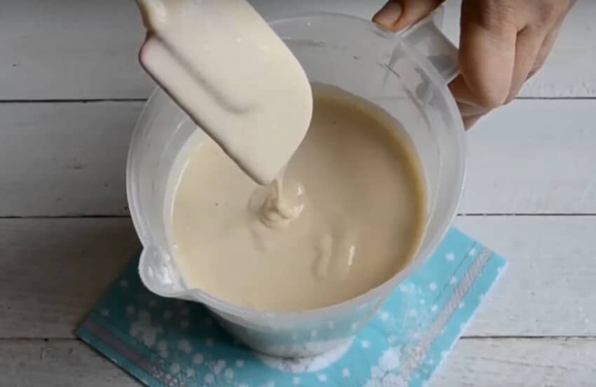 Оладушки на дрожжах. толстые, пышные и воздушные. 7 рецептов