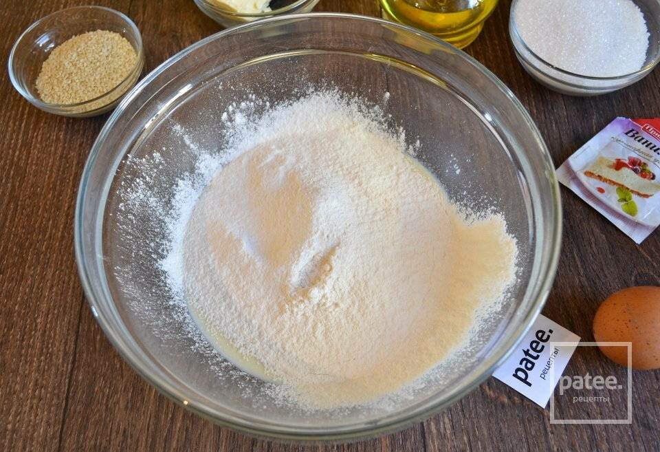 Вкусный рецепт булочек с кунжутом