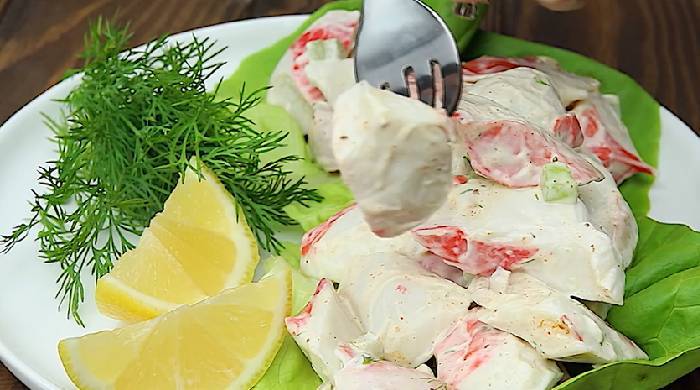 Салат с крабовым мясом
