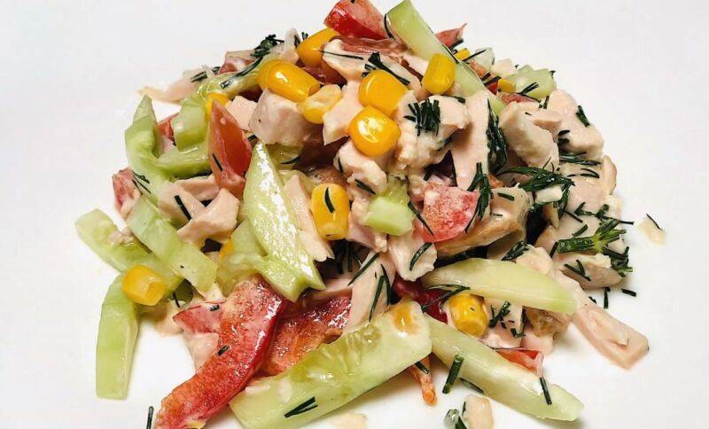 Салат сыр с чесноком и яйцом