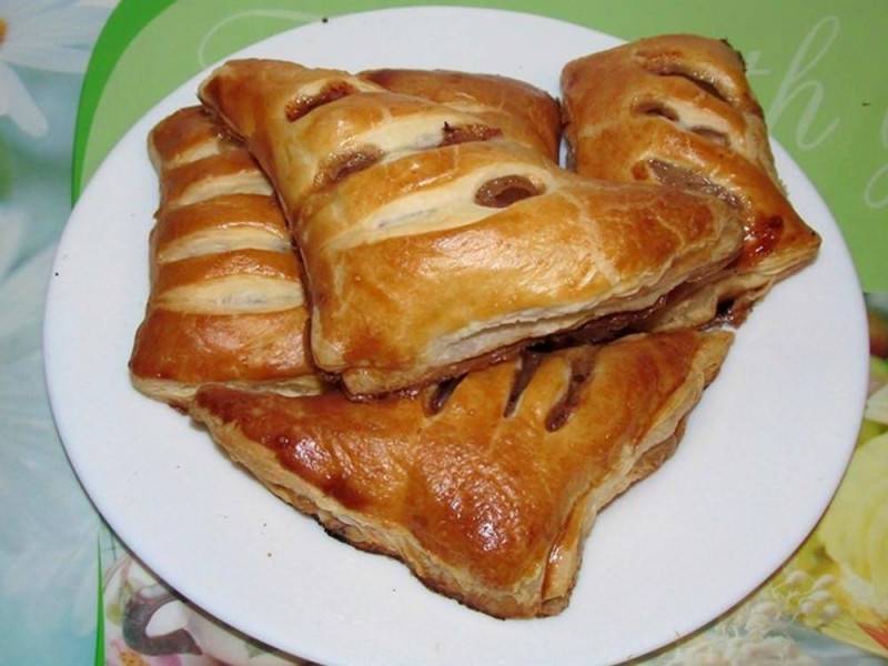 Как приготовить пирожки с яблоками для всей семьи