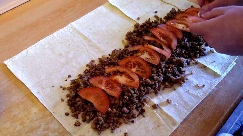 Готовим вкусный завтрак из лаваша