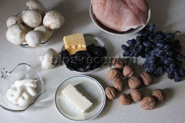 Салат тиффани: 7 простых рецептов с курицей и виноградом