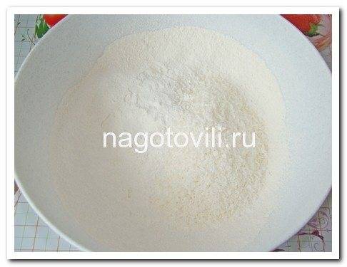 Пирожное школьное (глазированная песочная полоска с повидлом)
