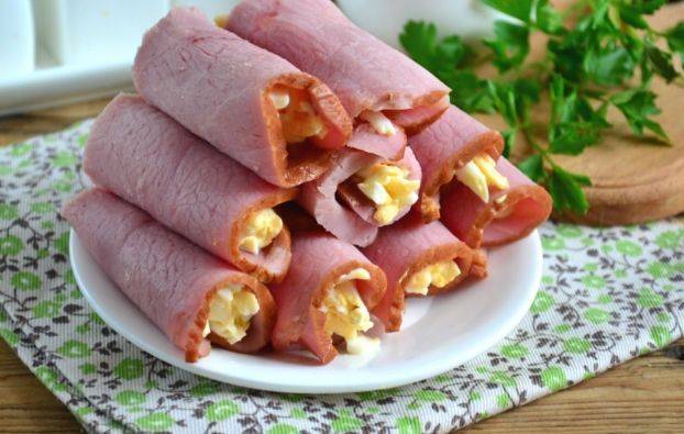 Простые и вкусные закуски на праздничный стол. 11 пошаговых рецептов приготовления