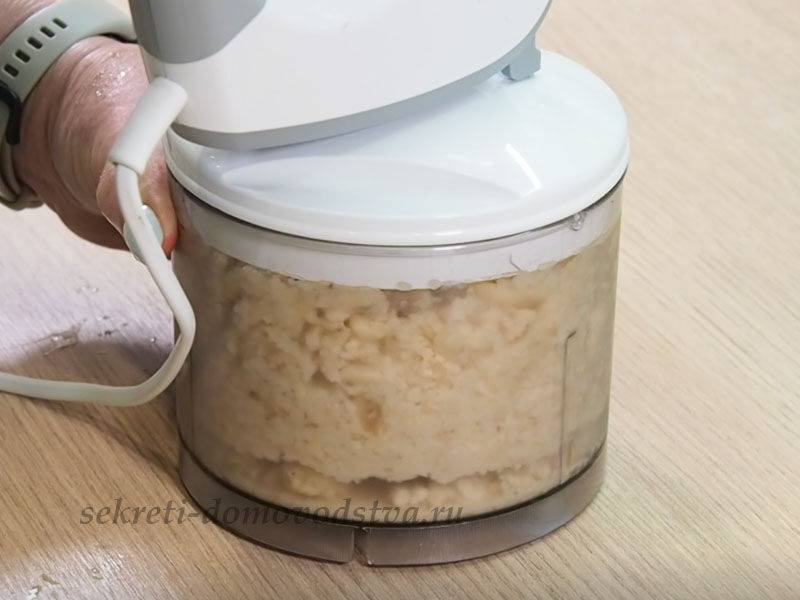 Мороженое из банана в домашних условиях, молока, сливок, какао, клубники, кефира