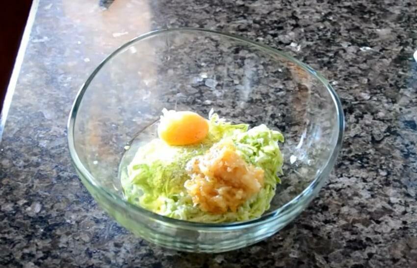 Оладьи: рецепт и 13 начинок. быстро готовить