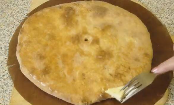 Пошаговый рецепт пирога из слоеного теста с мясом