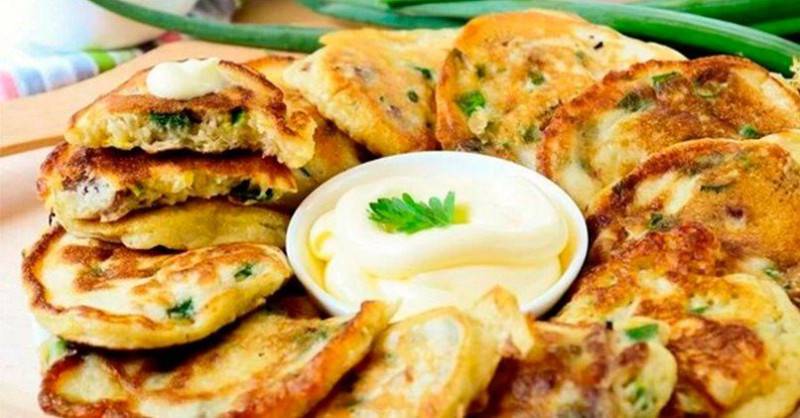Пышные и легкие оладьи на молоке и дрожжах