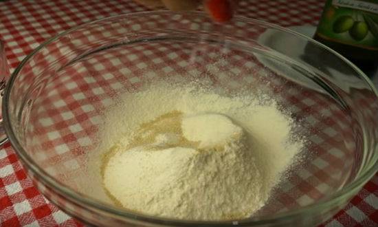 Пицца как в пиццерии в домашних условиях: самые вкусные и простые рецепты домашней пиццы и теста для нее с пошаговым описанием, фото и видео