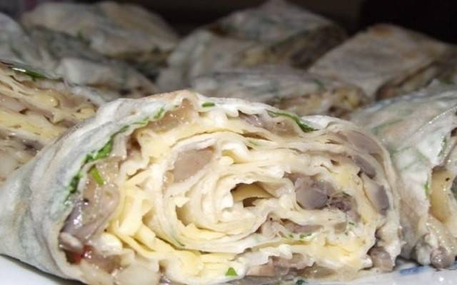 Как фаршировать яйца грибами: 9 простых рецептов